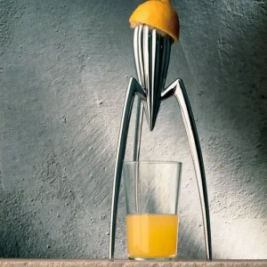 Alessi Küchenutensilien^Juicy Salif Zitruspresse, Aluminium