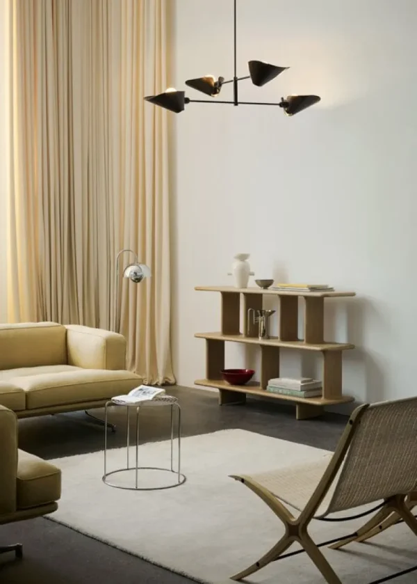 Muuto Deckenleuchten-&Tradition Bonnet SC91 Kronleuchter, schwarz
