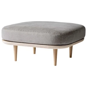 Artek Sitzgelegenheiten-&Tradition Fly SC9 Hocker, weiß geölte Eiche/Hot Madison 094