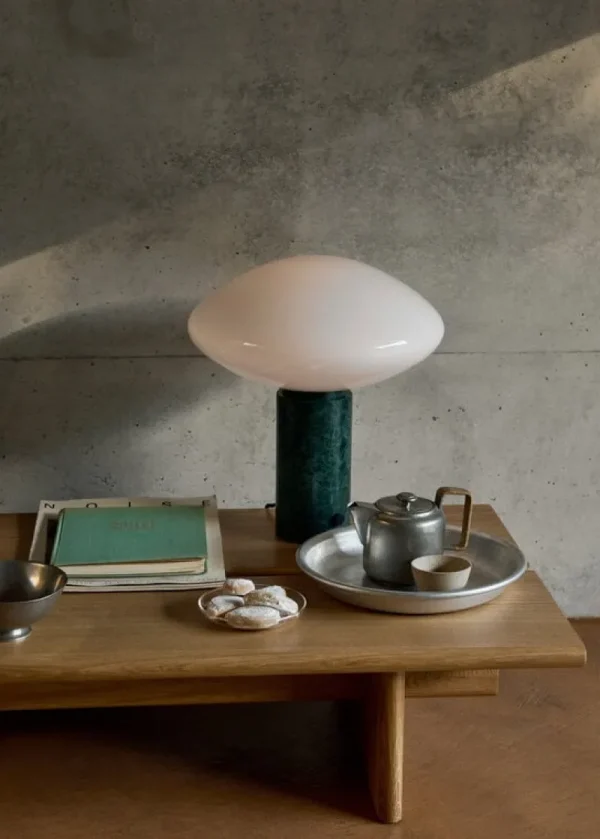 Muuto Tische-&Tradition Ita OS3 Couchtisch, 110 x 60 cm, Eiche