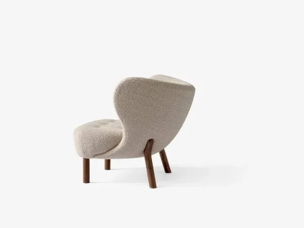 HAY Sitzgelegenheiten-&Tradition Little Petra Loungesessel und Pouf, Karakorum 003 – Nussbaum
