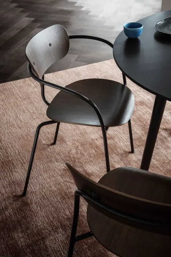 HAY Sitzgelegenheiten-&Tradition Stuhl Pavilion AV2, Nussbaum