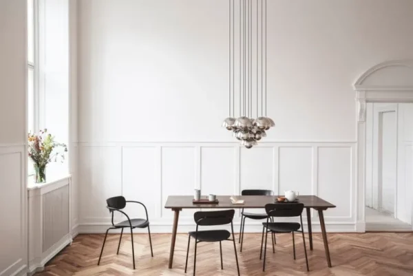 Artek Sitzgelegenheiten-&Tradition Stuhl Pavilion AV1, schwarz