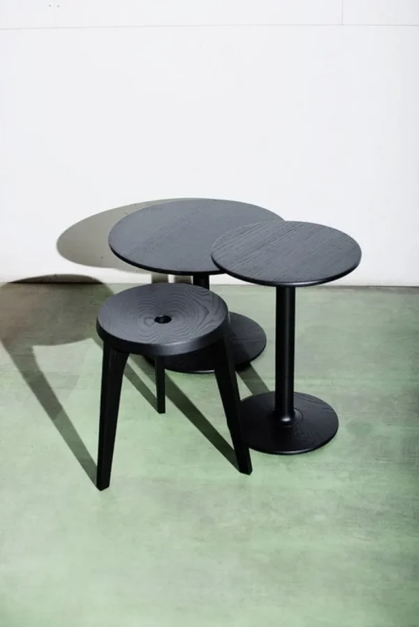 Artek Tische-Ariake Taio Beistelltisch, schwarz
