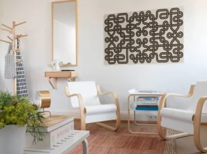 Muuto Sitzgelegenheiten-Artek Aalto Armlehnstuhl 42 „Small Paimio“, weiß