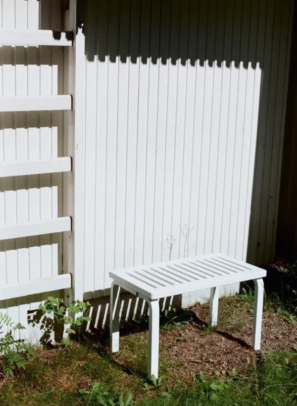 Hem Sitzgelegenheiten-Artek Aalto Bank 153B, weiß