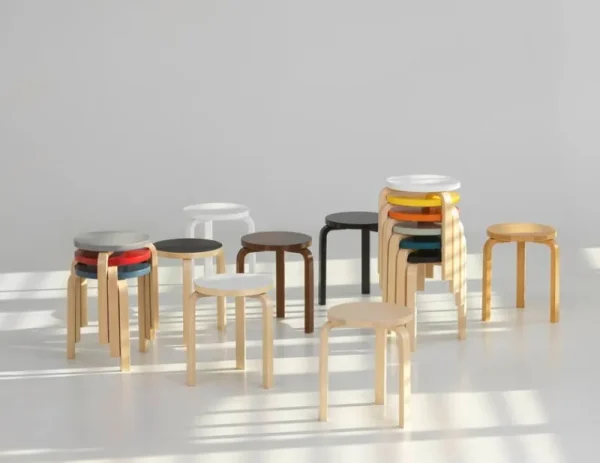 &Tradition Sitzgelegenheiten-Artek Aalto Hocker 60, blau/Birke