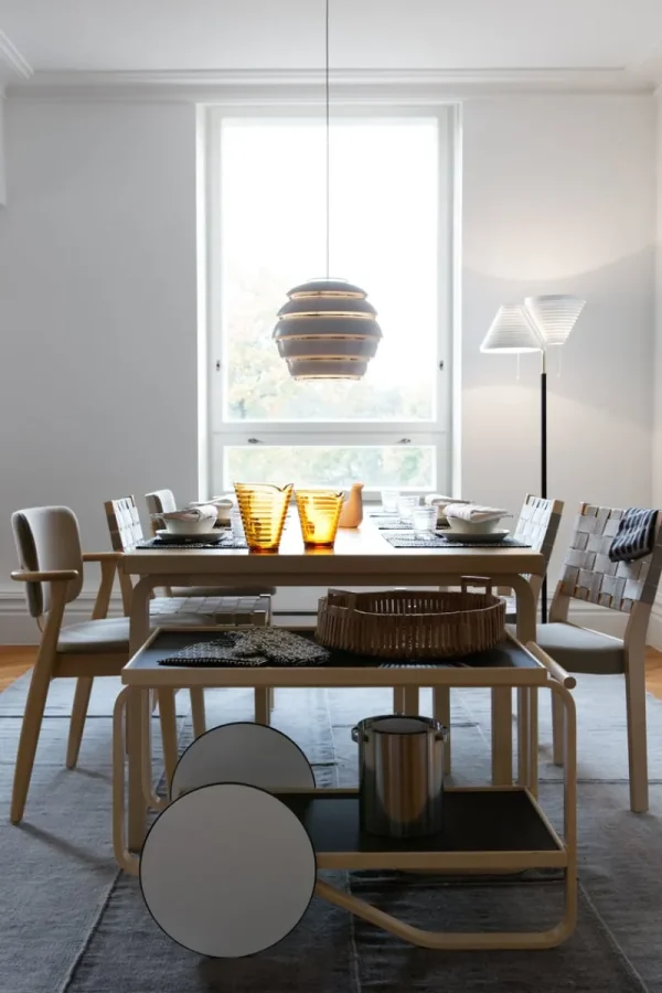 Artek Deckenleuchten-Aalto Pendelleuchte A331 „Beehive“, weiß/ Messing