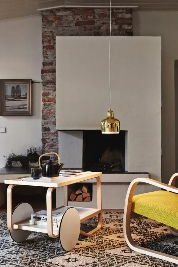 Nuura Deckenleuchten-Artek Aalto Pendelleuchte A330S „Golden Bell“, Messing