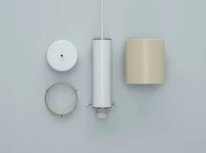 Kartell Deckenleuchten-Artek Aalto Pendelleuchte A110 „Handgranate“, weiß - leinenfarben