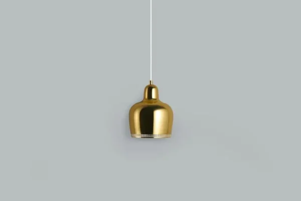 Nuura Deckenleuchten-Artek Aalto Pendelleuchte A330S „Golden Bell“, Messing