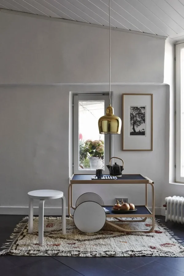 Nuura Deckenleuchten-Artek Aalto Pendelleuchte A330S „Golden Bell“, Messing