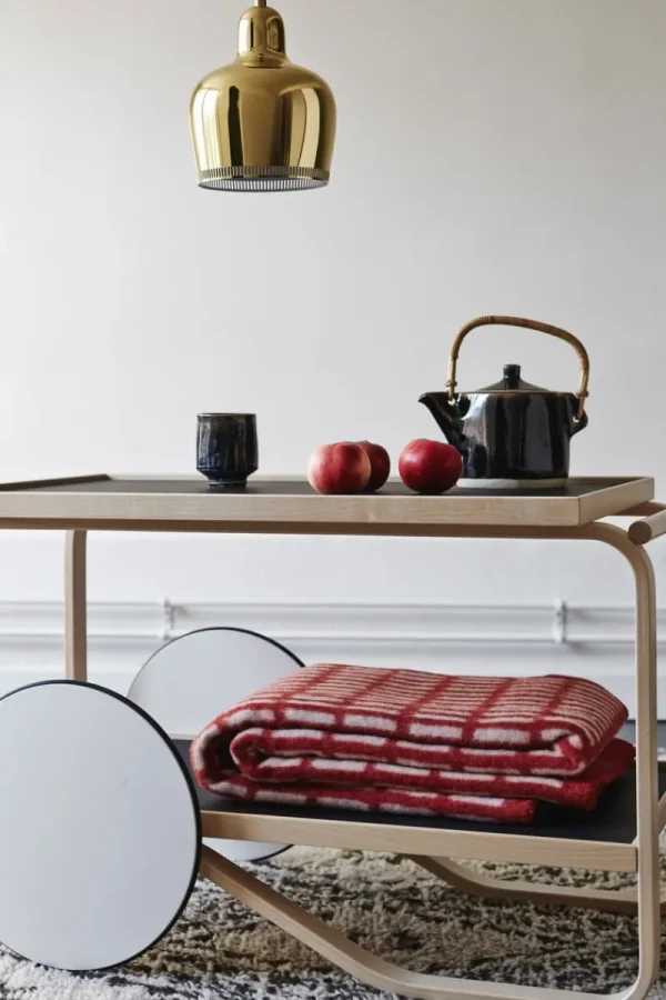 Nuura Deckenleuchten-Artek Aalto Pendelleuchte A330S „Golden Bell“, Messing