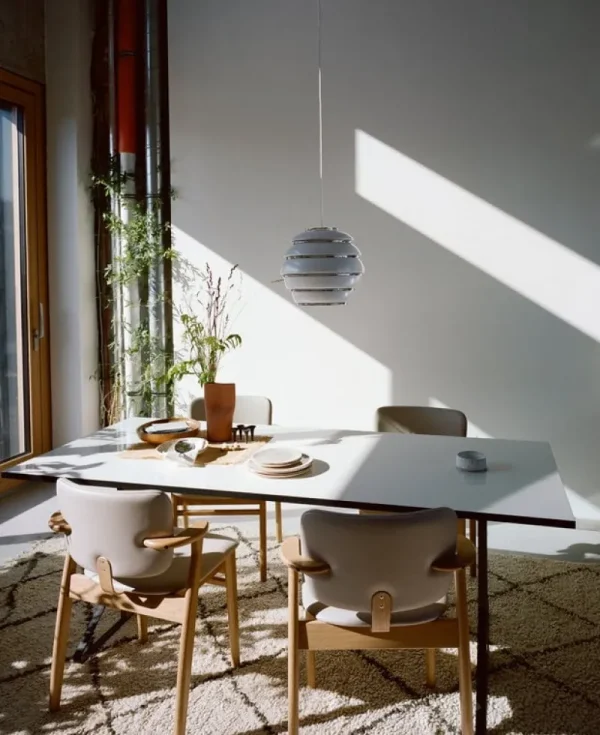 LYFA Deckenleuchten-Artek Aalto Pendelleuchte A331 „Beehive“, weiß/Chrom