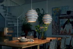 Artek Deckenleuchten-Aalto Pendelleuchte A331 „Beehive“, weiß/ Messing