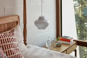 Artek Deckenleuchten-Aalto Pendelleuchte A333 "Turnip", weiß/Messing