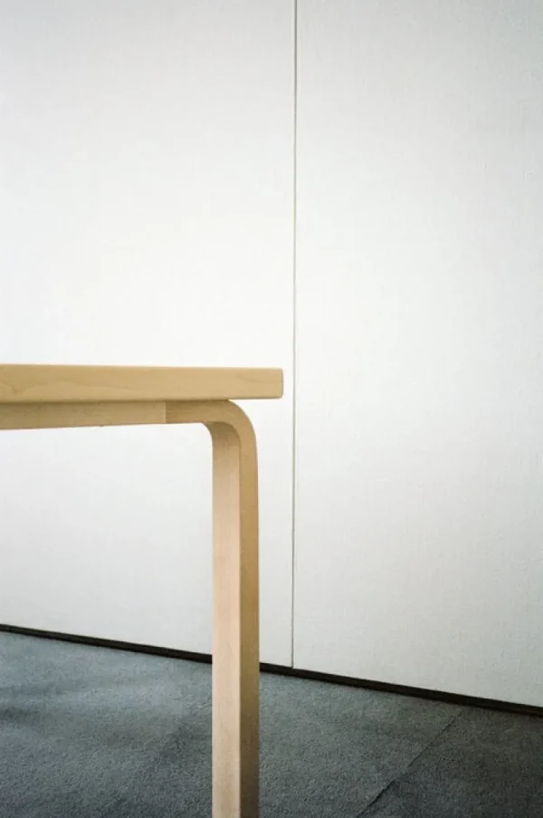 Muuto Tische-Artek Aalto Tisch 82A, Birke