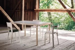 Collaboratorio Tische-Artek Aalto Tisch 82A, Birke - Laminat weiß