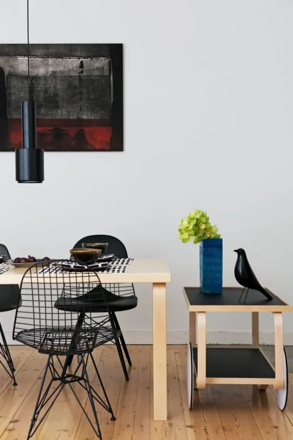 Muuto Tische-Artek Aalto Tisch 82B