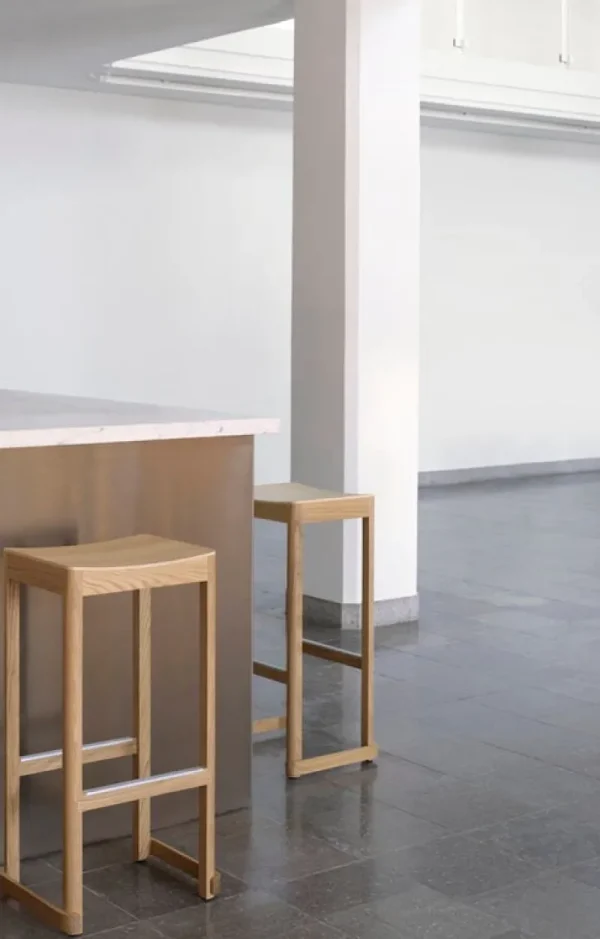 Nikari Sitzgelegenheiten-Artek Atelier Barhocker, 75 cm, Dunkelrot