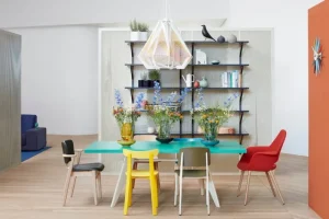 Normann Copenhagen Sitzgelegenheiten-Artek Domus Stuhl, lackierte Eiche/schwarzes Leder