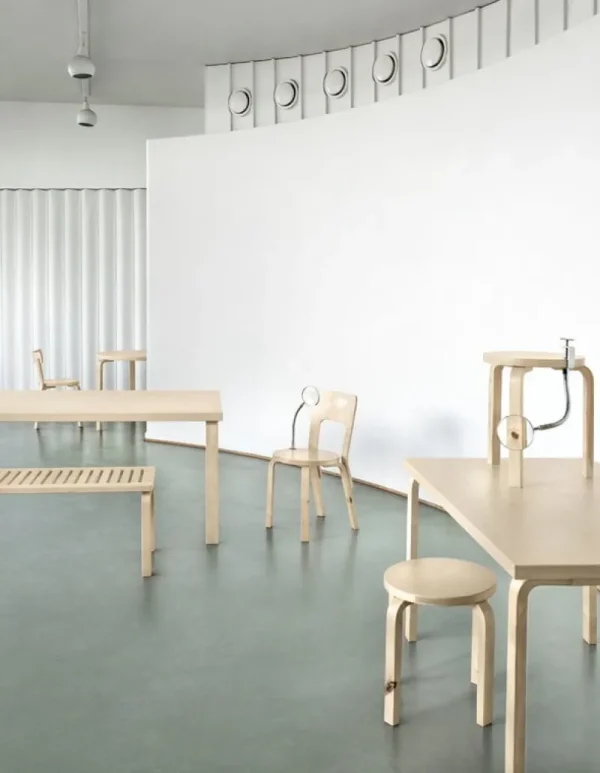 Hem Sitzgelegenheiten-Artek Hocker Aalto E60, Wildbirke