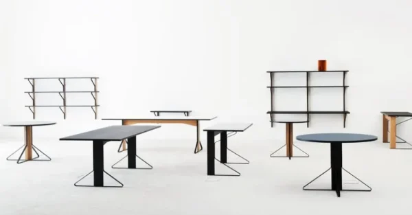 HAY Tische-Artek Kaari REB 001 Tisch, schwarzes Linoleum/schwarze Eiche