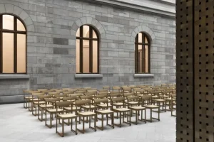 Viccarbe Sitzgelegenheiten-Artek Stuhl Atelier, Esche lackiert