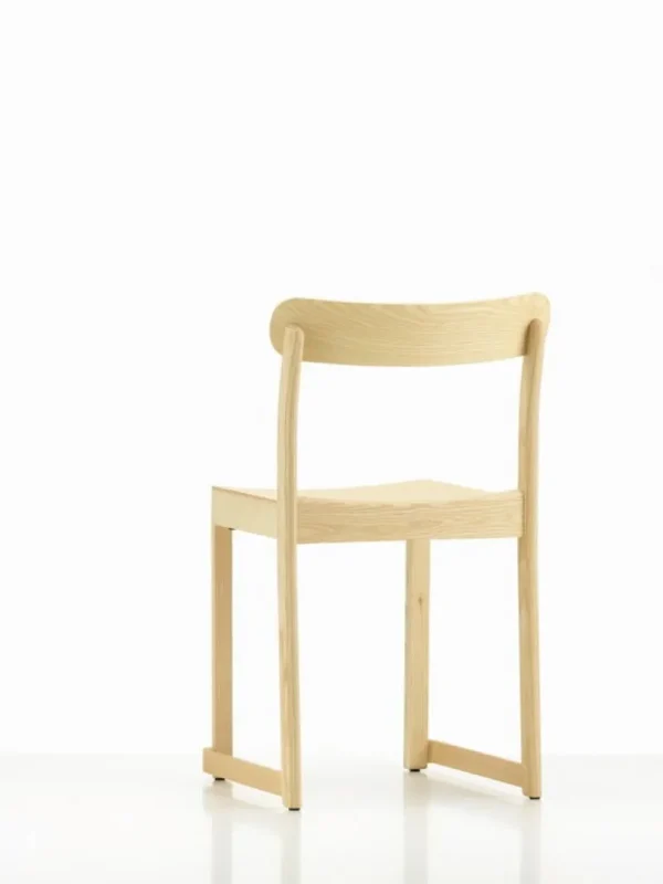 Viccarbe Sitzgelegenheiten-Artek Stuhl Atelier, Esche lackiert