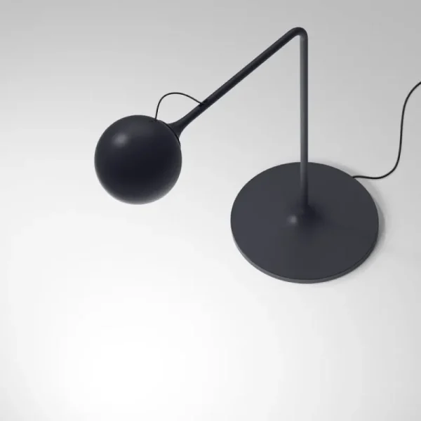 Muuto Tischlampen-Artemide IXA Tischleuchte, Anthrazit