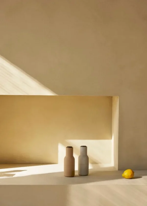 Audo Copenhagen Küchenutensilien^Bottle Gewürzmühle, 2 Stück, Gerstenbraun - Walnuss