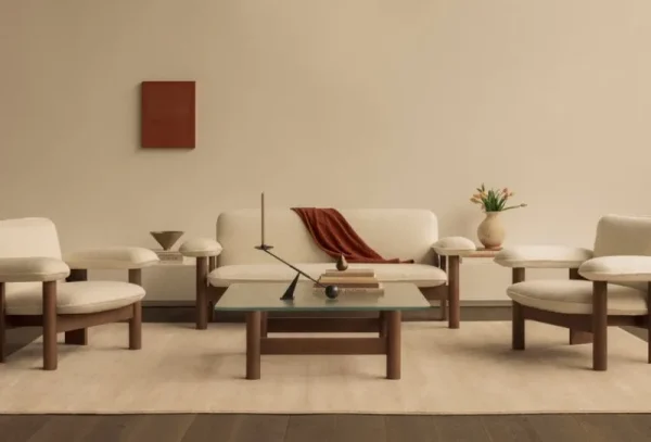Muuto Tische-Audo Copenhagen Brasilia Beistelltisch, dunkel gebeizte Eiche - Klarglas