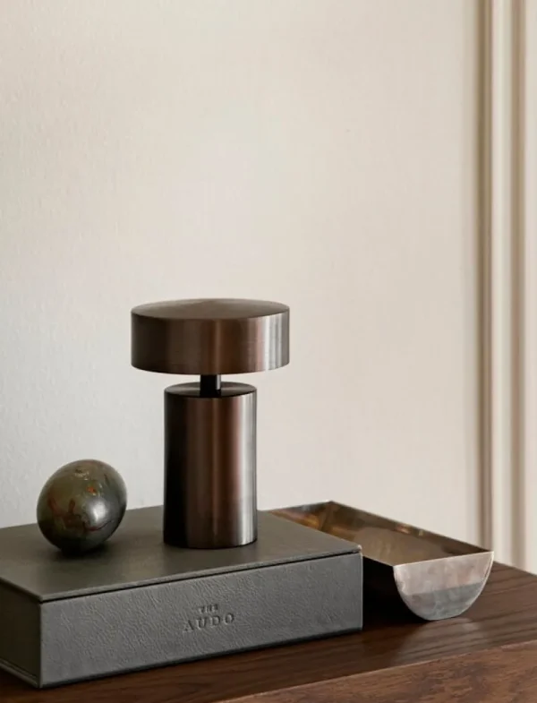 Nemo Lighting Tischlampen | Tragbare Lampen-Audo Copenhagen Column Portable Tischleuchte, Bronze