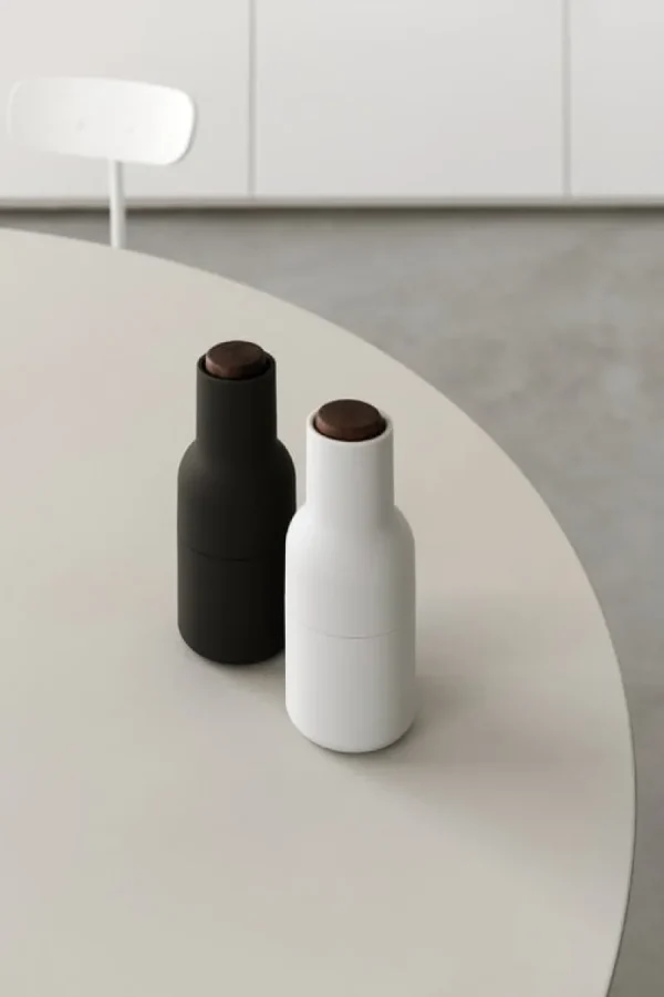 Audo Copenhagen Küchenutensilien^Gewürzmühle, 2 Stück, Asche - Rußschwarz - Walnuss