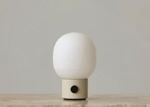 Flos Tischlampen | Tragbare Lampen-Audo Copenhagen JWDA Portable Tischleuchte, Alabasterweiß