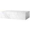 Audo Copenhagen Tische-Plinth Tisch, niedrig, weißer Carrara Marmor