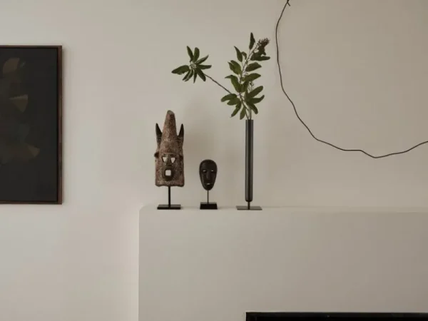 Audo Copenhagen Vasen-Stance Vase, 40 cm, brüniertes Messing
