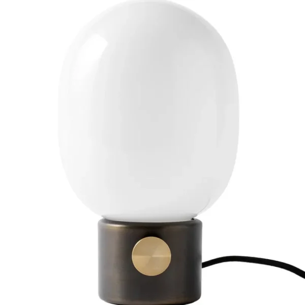 Warm Nordic Tischlampen-Audo Copenhagen Tischleuchte JWDA, brüniertes Messing