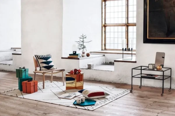 Warm Nordic Tischlampen-Audo Copenhagen Tischleuchte JWDA, brüniertes Messing
