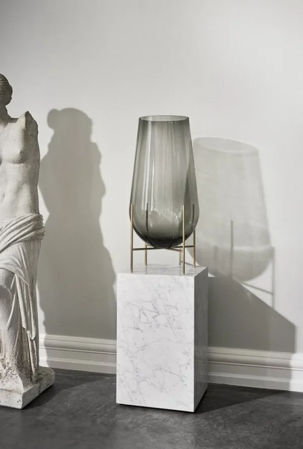Audo Copenhagen Vasen-Vase Échasse, groß, rauchgrau