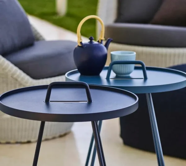 Cane-line Terrassenmöbel | Tische^On-the-move Tisch, klein, Dunkelblau