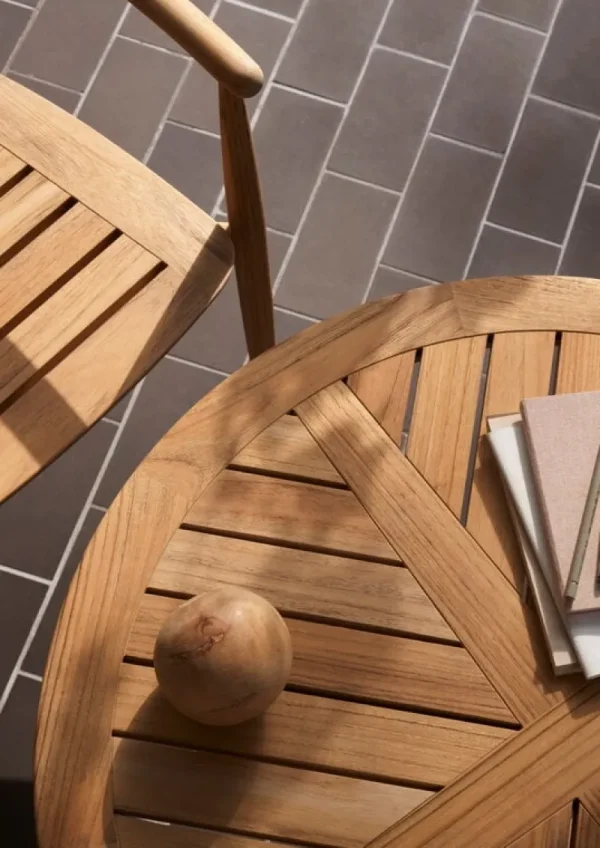 Carl Hansen & Su00f8n Terrassenmöbel^Carl Hansen & Søn Embrace E022 Esstisch, 110 cm, Teak