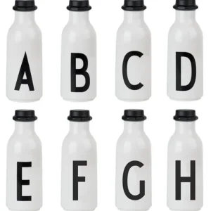 Design Letters Sport- Und Outdoor-produkte^Trinkflasche Arne Jacobsen, A-Z