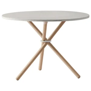 &Tradition Tische-Eberhart Furniture Daphne Couchtisch, 65 cm, Beton hell – Eiche hell