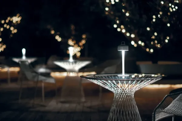 Emu Terrassenmöbel^Heaven Couchtisch, 50 cm, weiß matt, Glasplatte
