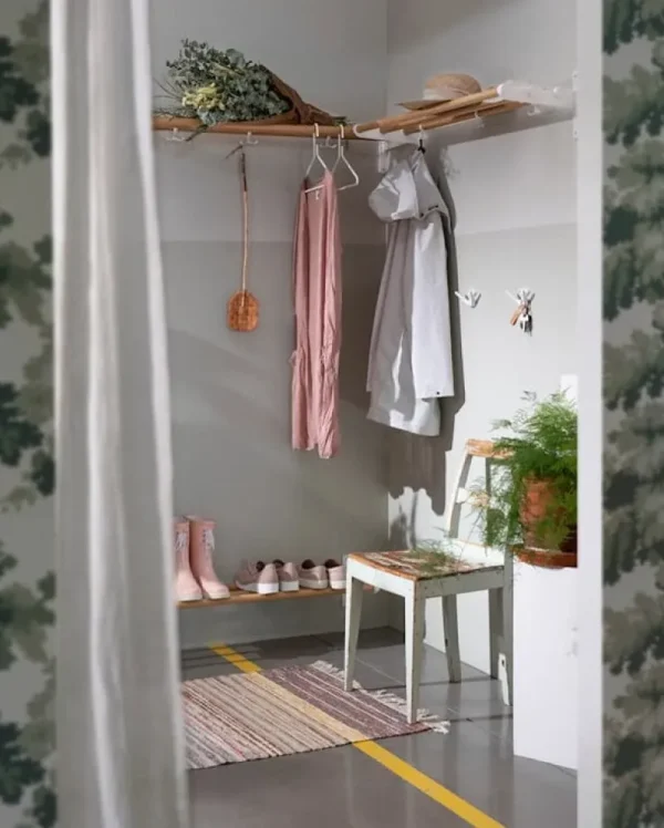 Essem Design Garderoben Und Kleiderbügel^Nostalgi Hutablage/Schuhregal, 100 cm, Eiche schwarz gebeizt - S