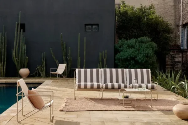 ferm LIVING Terrassenmöbel | Sofas Und Liegen^Desert 3-Sitzer-Sofa, Kaschmir - Schokoladenbraun, gestreift