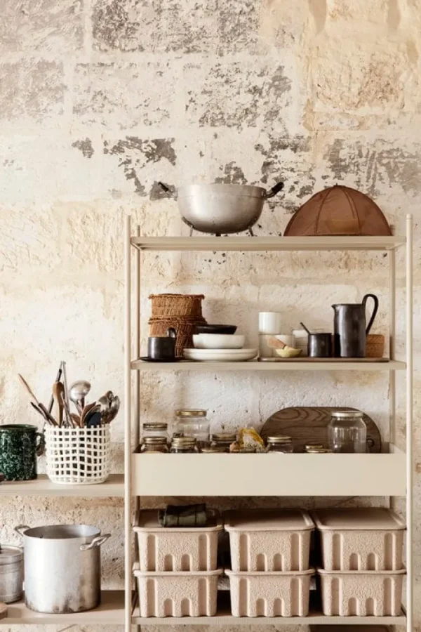 ferm LIVING Geschirr^Flow Teller, klein, schwarz