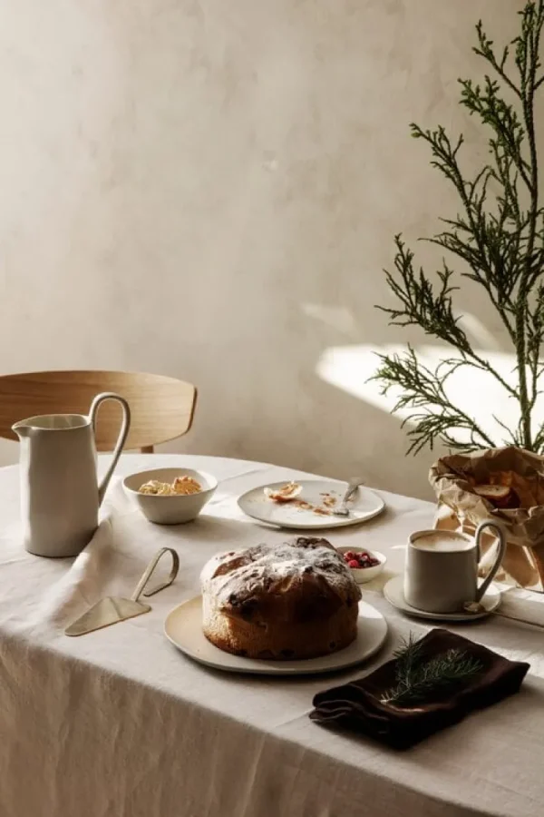 ferm LIVING Geschirr^Flow Teller, Klein, Cremeweiß Gesprenkelt