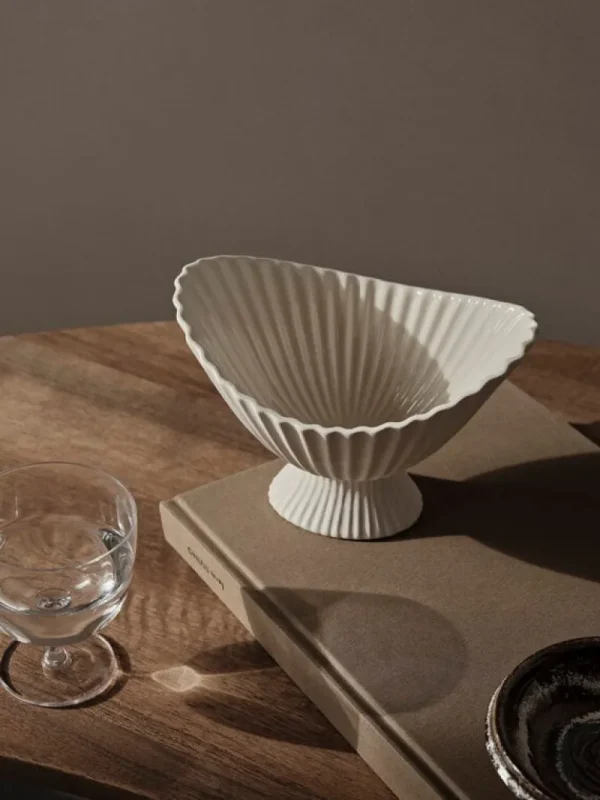 ferm LIVING Geschirr | Dekorationsgegenstände^Fountain Schale, 19 cm, Cremeweiß